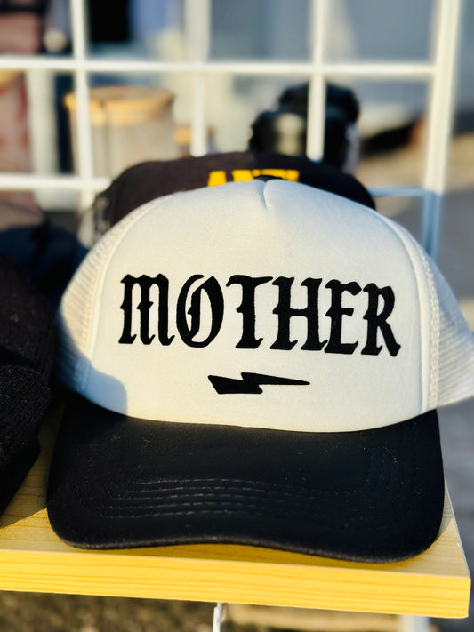 MOTHER Trucker Hat - Cream/Black